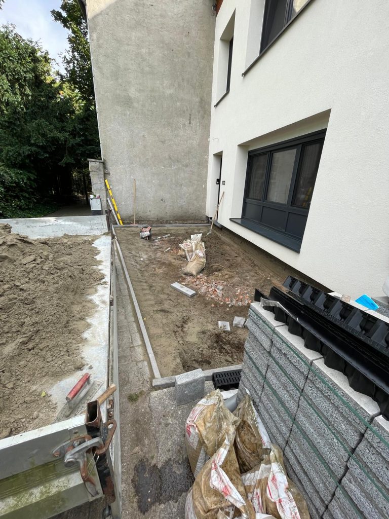 Extra parkeerplaats aanleggen in Antwerpen - projectfoto 6 - Realisatie door PSBRUK Eeklo